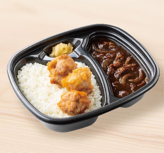 夏のよくばり牛カレー(から揚)