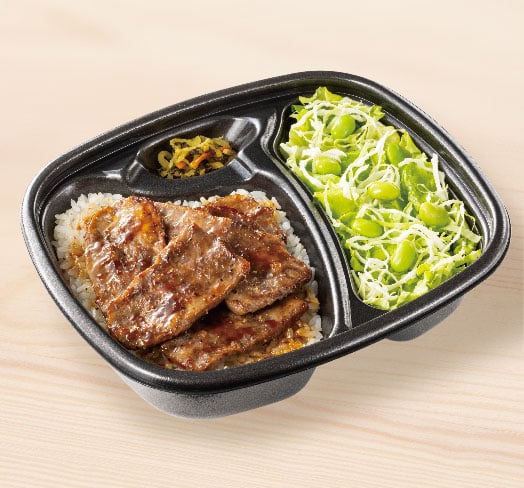 サラダ&ビーフカットステーキコンボ