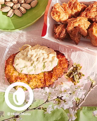 ほっともっとのお弁当を食べるイメージ画像十二枚目